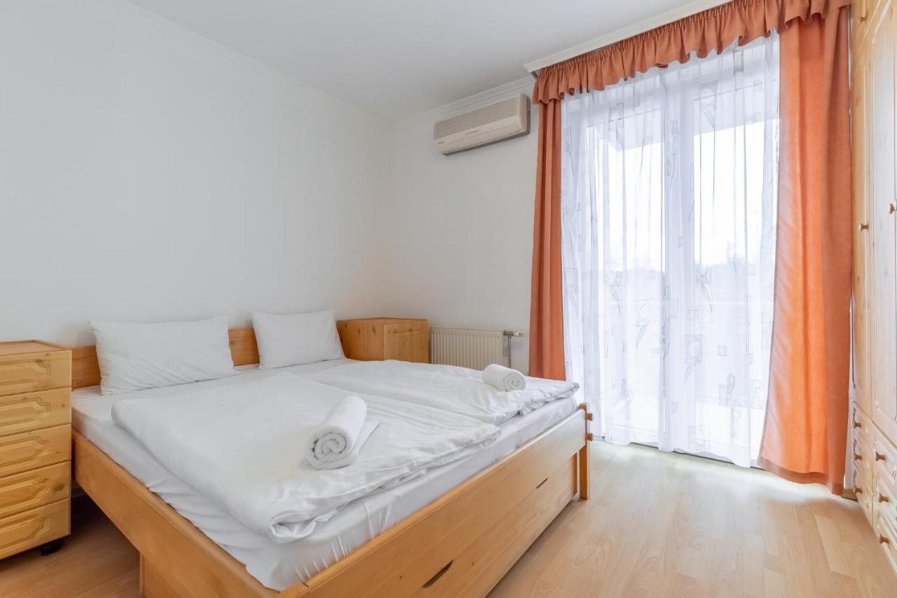 Egyuett A Csalad II Apartman By Bltn Siofok Dış mekan fotoğraf